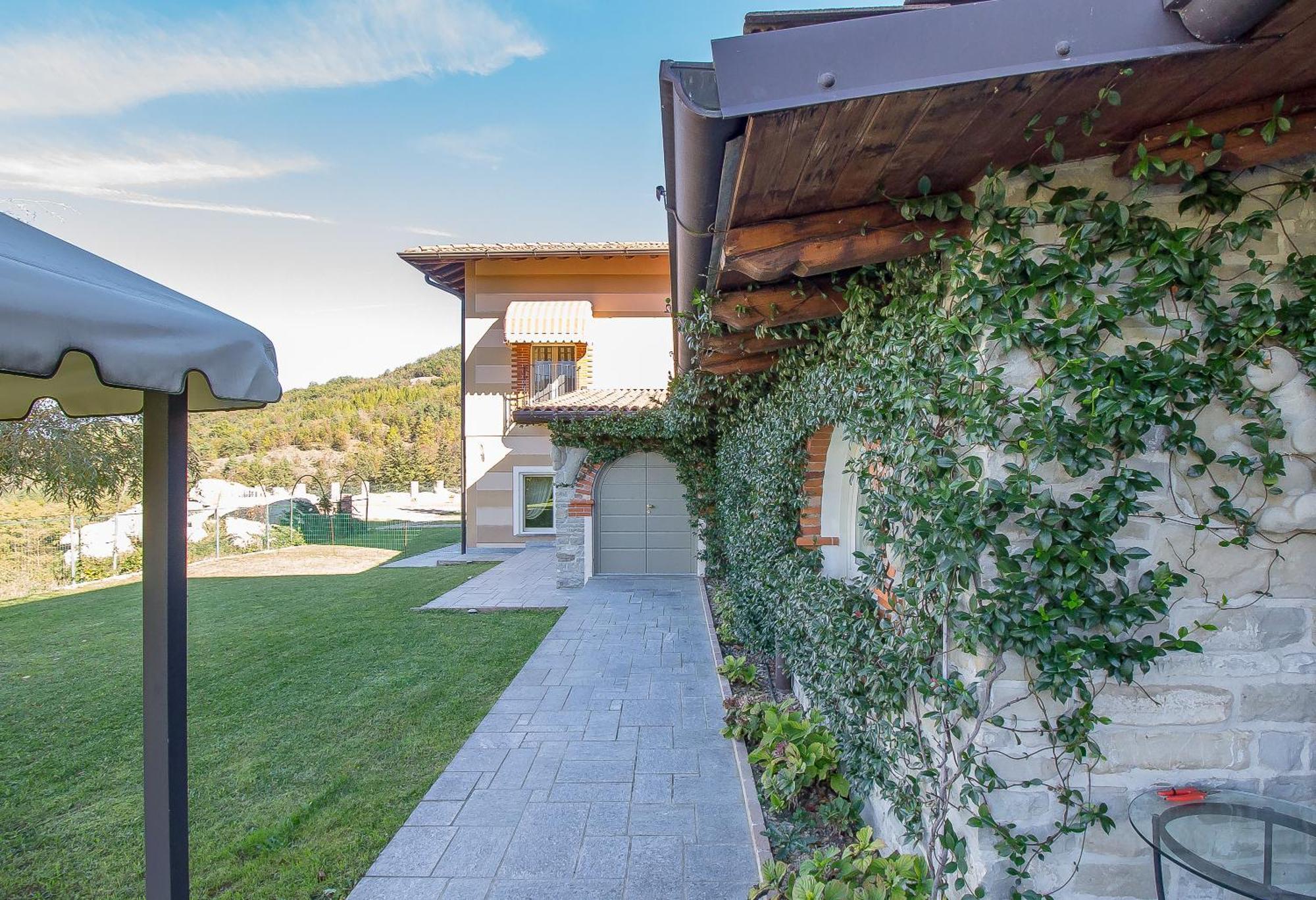 Tenuta Pian D'Attesio - Agriturismo Villa Castelletto Soprano Eksteriør billede