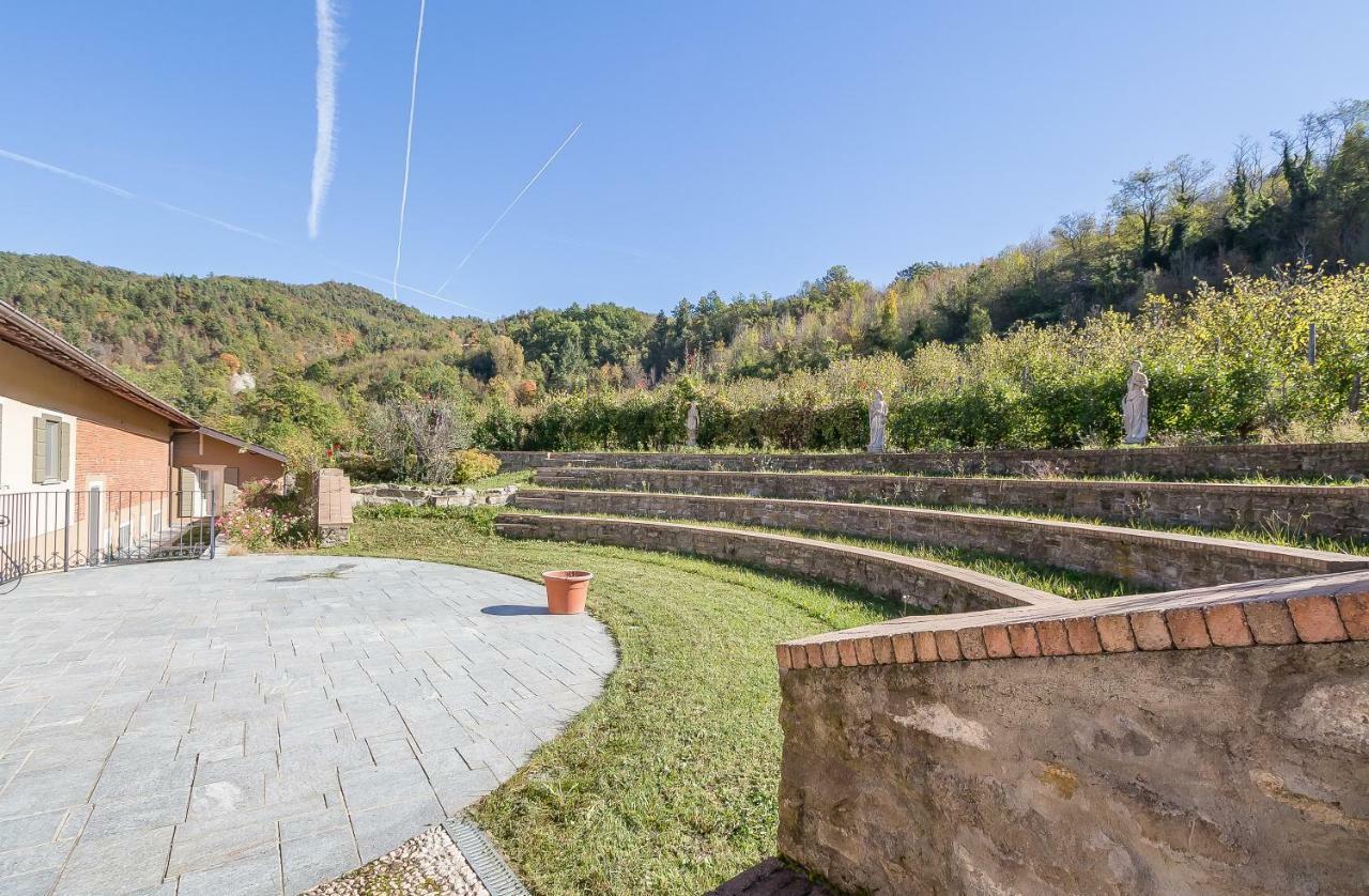 Tenuta Pian D'Attesio - Agriturismo Castelletto Soprano Eksteriør billede