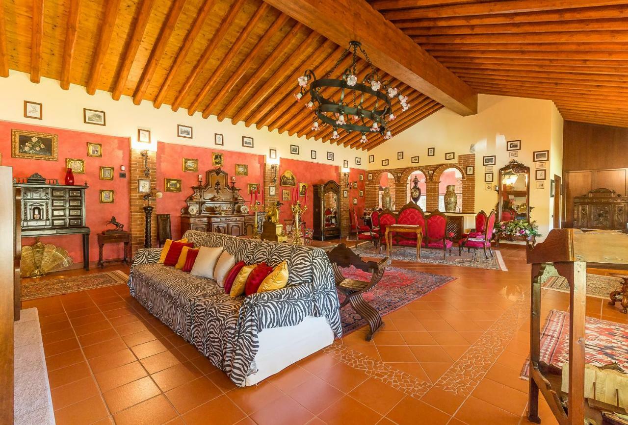 Tenuta Pian D'Attesio - Agriturismo Villa Castelletto Soprano Eksteriør billede