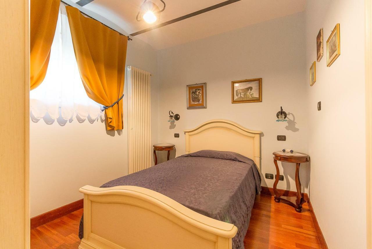 Tenuta Pian D'Attesio - Agriturismo Castelletto Soprano Eksteriør billede