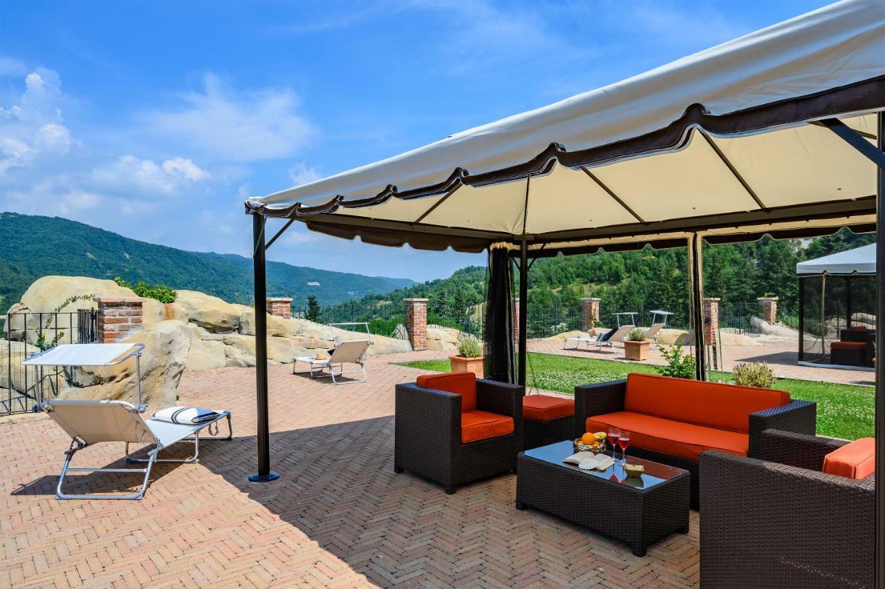 Tenuta Pian D'Attesio - Agriturismo Villa Castelletto Soprano Eksteriør billede