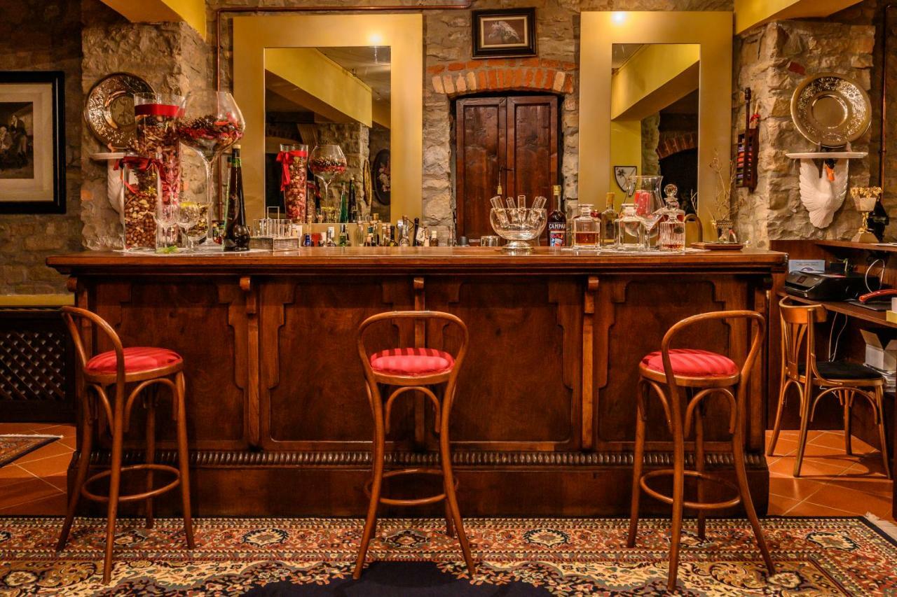 Tenuta Pian D'Attesio - Agriturismo Castelletto Soprano Eksteriør billede